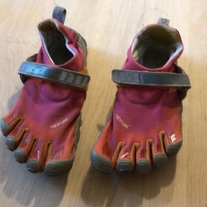 Vibram five finger shoes